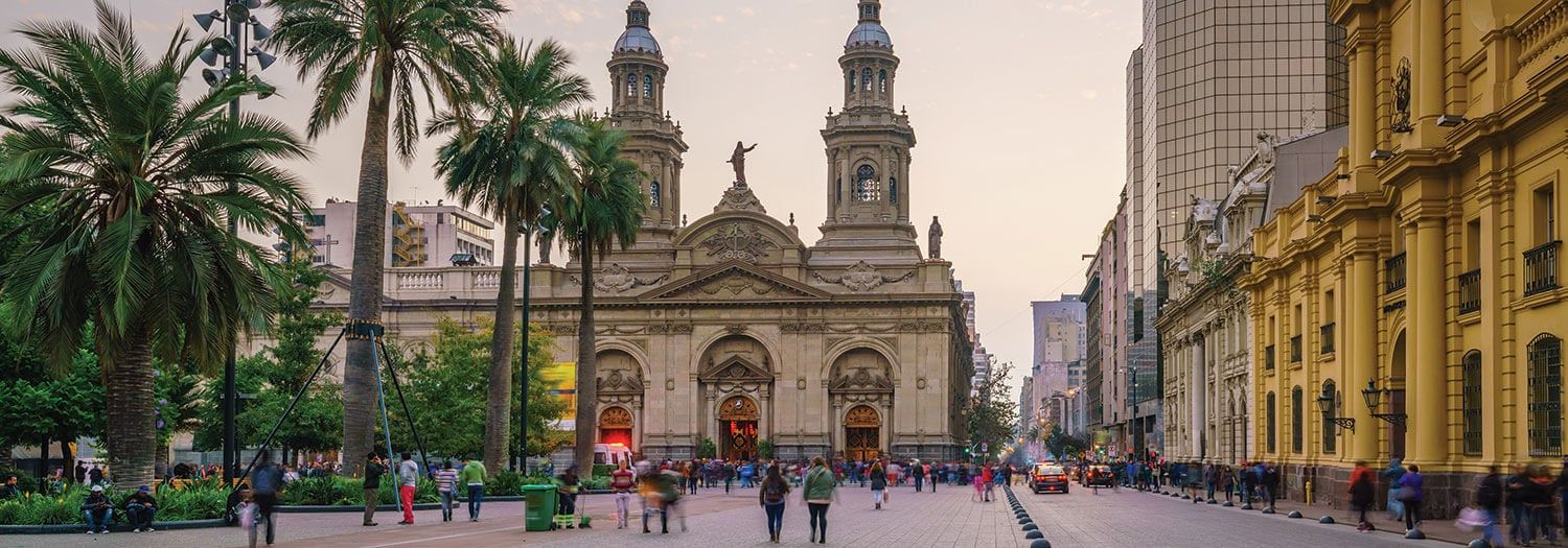 people walking in Plaza de Armas Chile in the Summer